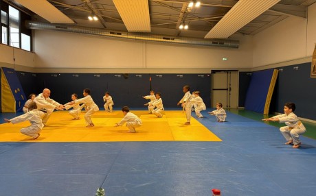ff2c82dda9c841936c880391b80e7d57.jpg
